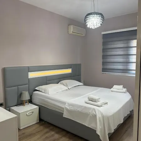 Apartman Chic Pazari I Ri New Bazaar Tirana