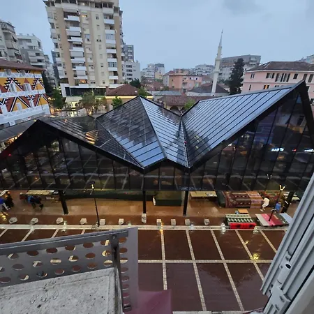 Chic Pazari I Ri New Bazaar 地拉那