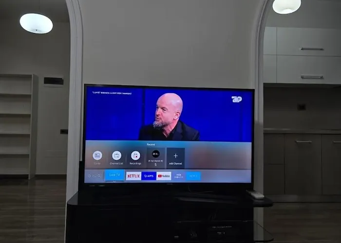 Chic Pazari I Ri New Bazaar * Tiran