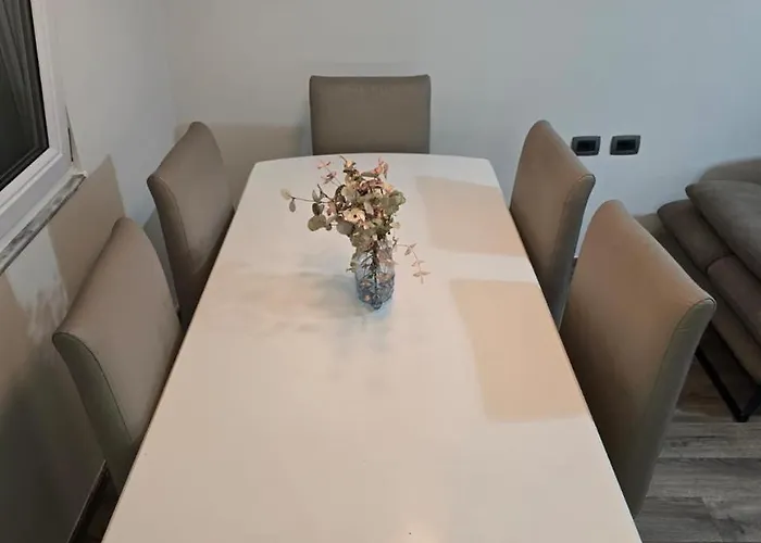 Chic Pazari I Ri New Bazaar Daire Tiran